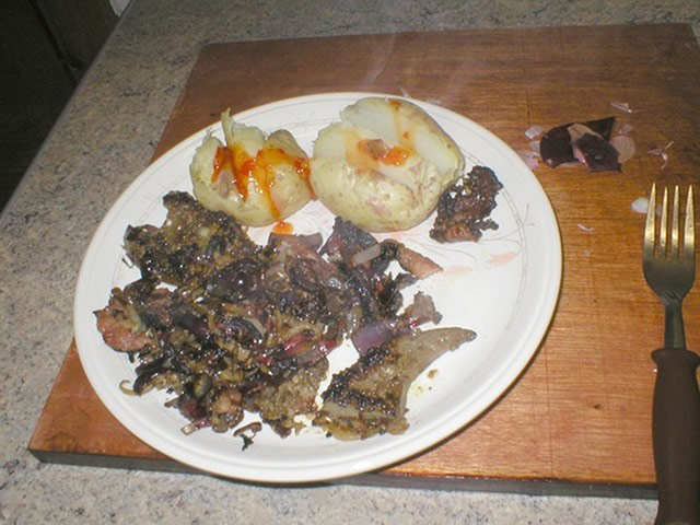 TVDinnersSopranos: Johnny Sack's Red Onion Slaughter