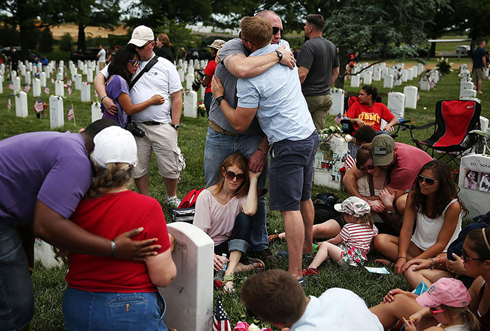 20 Photos: Memorial Day commemorated at Arlington National Cemetery, Virginia
