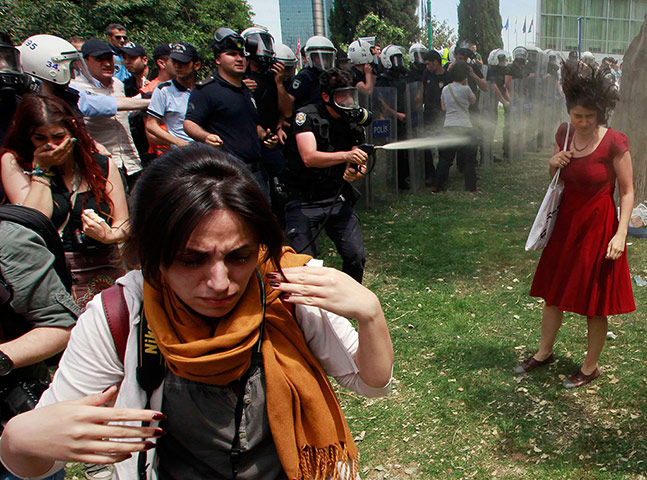 20 Photos: Turkish riot police use tear gas during a protest in central Istanbul