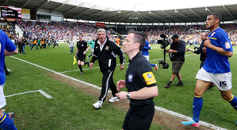 emotions: Steve Bruce rages