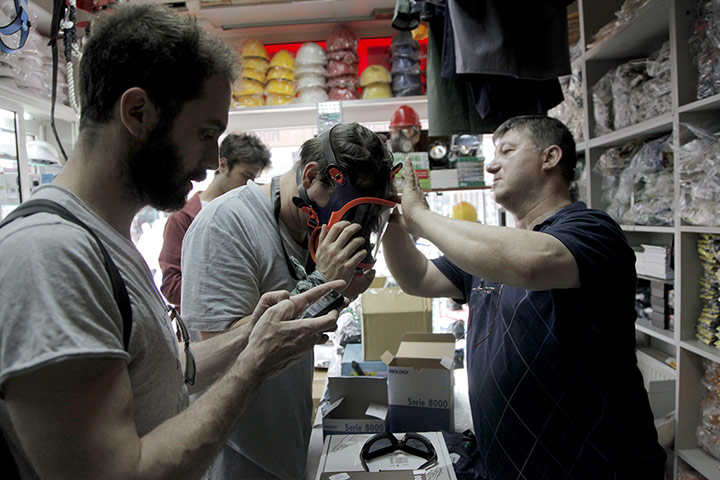 Saturday rioting: Protestors buy gas masks