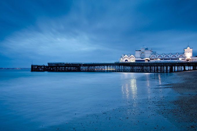 Seaside South parade: UK seaside South Parade pier Portsmouth