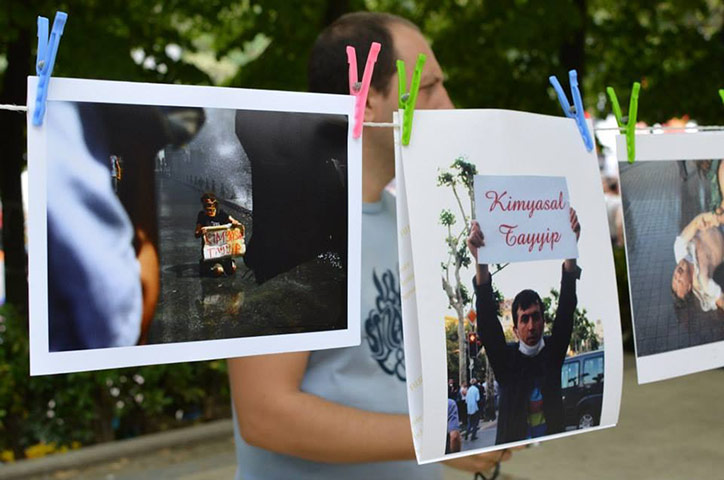 Turkey demonstrations: hanging photos people