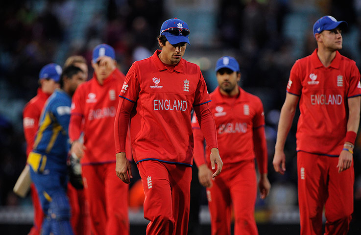 Champions Trophy 2: Dejected England cricket players