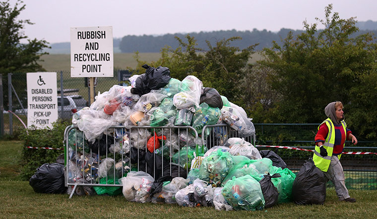 2013 summer solstice: Thousands Gather To Celebrate Summer Solstice At Stonehenge