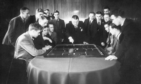 Football team tactics