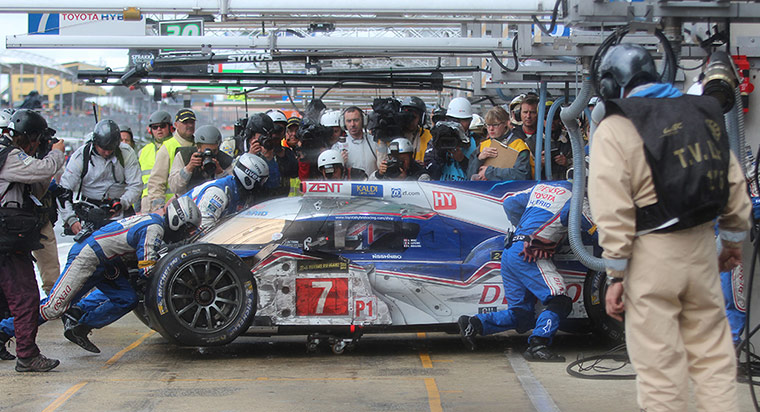 Le mans 24 hours : No7 Toyota