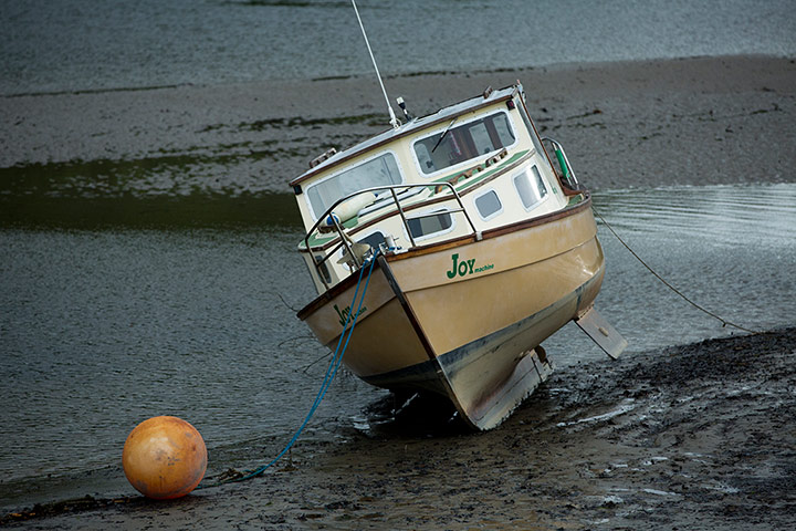 Penmaenpool Bridge: The Mawddach river