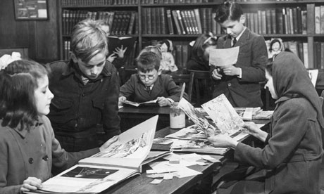 Black and white photo of children in a library