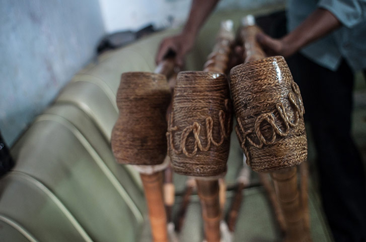 Bamboo bikes: Indonesian Craftsmen Use Bamboo To Make Bike
