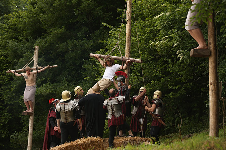  Wintershall players : The Wintershall Players Relive The Life Of Christ In Five Hours