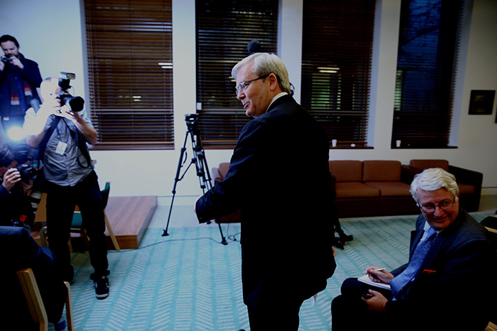 Labor leadership: Kevin Rudd announces his candidature as leader of the ALP for tonights spil