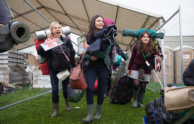 Glastonbury: Early arrivals