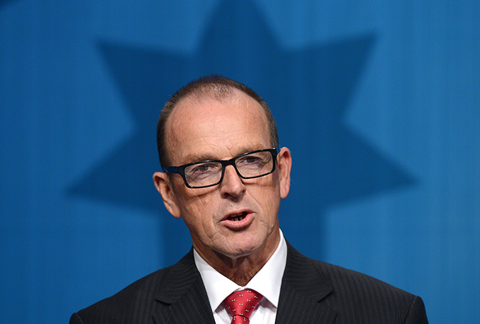 In and Out: Joe Ludwig 