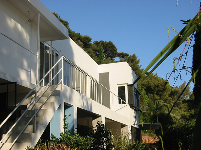 E1027 by Eileen Gray: general view of E1027