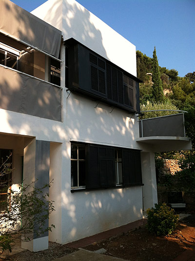 E1027 by Eileen Gray: exterior of E1027