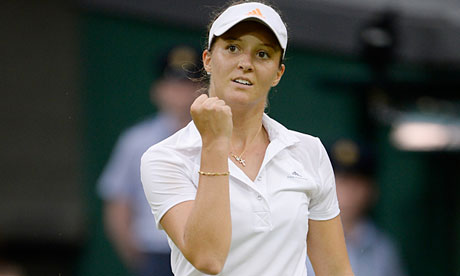Laura Robson on her way to her third round Wimbledon victory over Mariana Duque-Marino