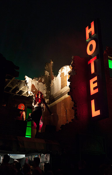 Glastonbury : NYC Downlow