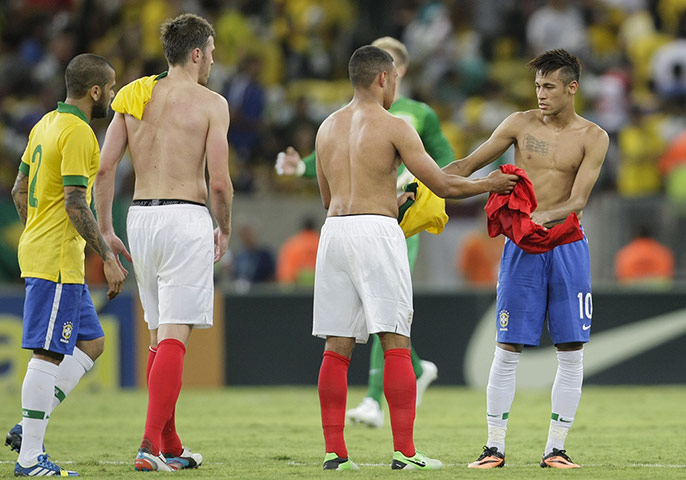 sport: Neymar,  Alex Oxlade-Chamberlain
