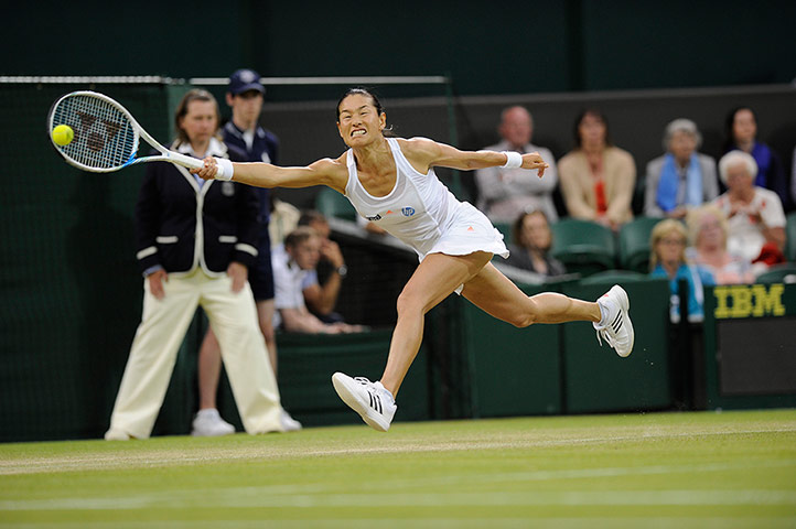 tom wimbo day 6: Kimiko Date-Krumm stretches to reach a shot