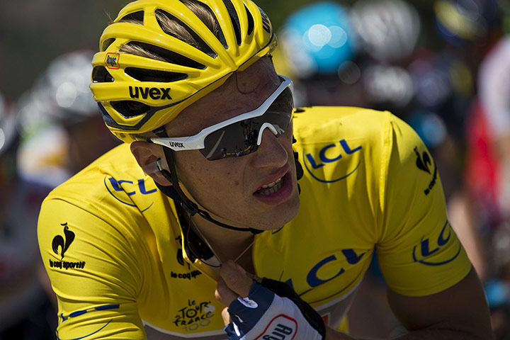 Tour de France Stage 2: Tour de France Stage 2 – In Pictures