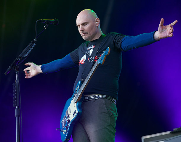 Glasto last day music: Glasto last day music