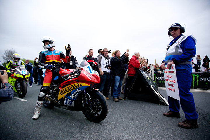 Isle of Man TT races : Isle of Man TT races in pictures