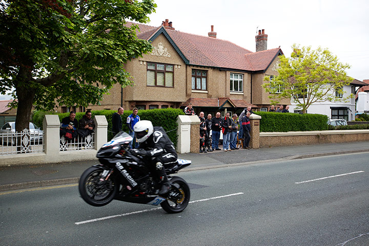 Isle of Man TT races : Isle of Man TT races in pictures