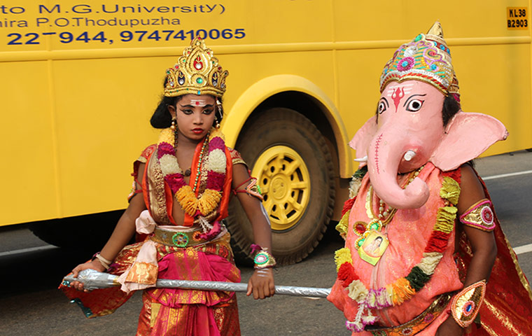 In pictures: Weekend readers' best photographs-children at Hindu festival