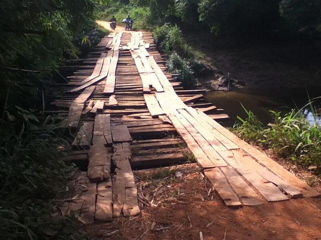 Iko Ekperem bridge, sout- east Nigeria