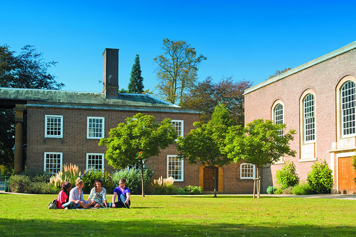 Nottingham University: What to pack?