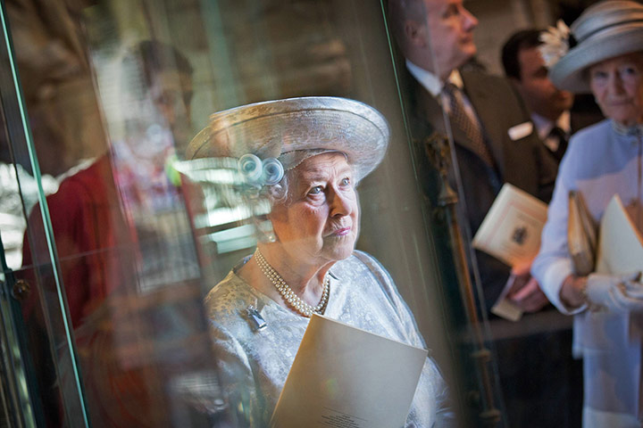20 Photos: Queen Elizabeth at a service for the 60th anniversary of her coronation