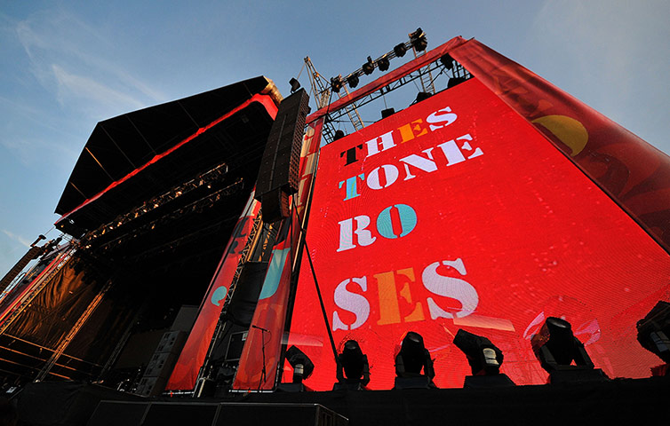 Stone Roses Finsbury: The Stone Roses Perform In Finsbury Park