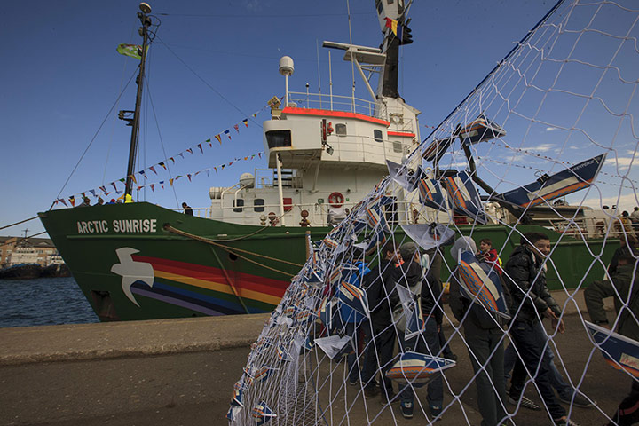 Greenpeace Arctic Sunrise: Open Boat on Arctic Sunrise in Romania