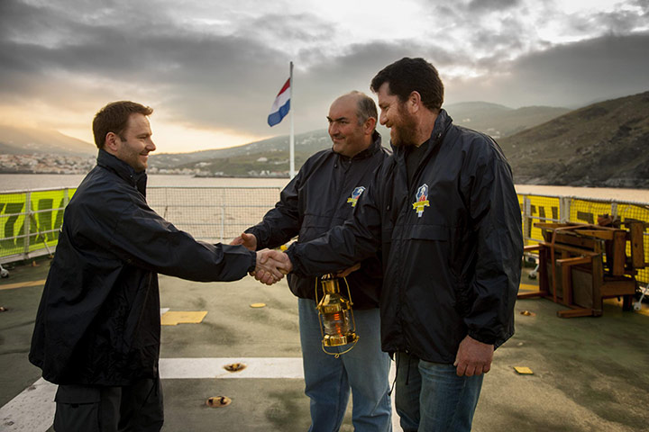 Greenpeace Arctic Sunrise: Fishermen on MY Arctic Sunrise in Greece