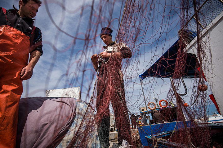 Greenpeace Arctic Sunrise: Italian Artisanal Fishermen in Sicily