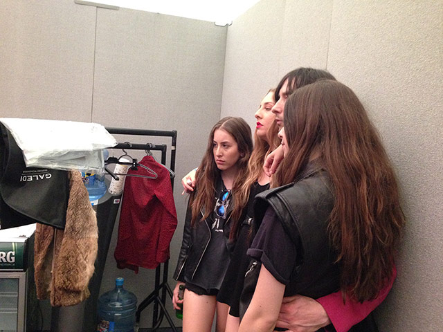 Haim: Haim make a picture gallery