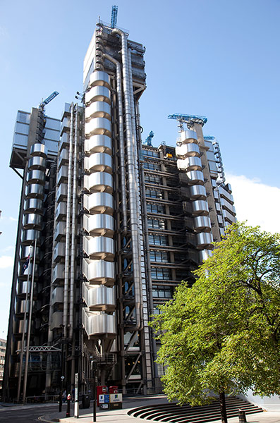 Richard Rogers: Lloyd's building, London, UK (1995–99). Richard Rogers Partnership