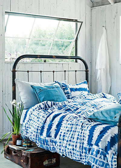 Simple Things: Tie-dye bedding