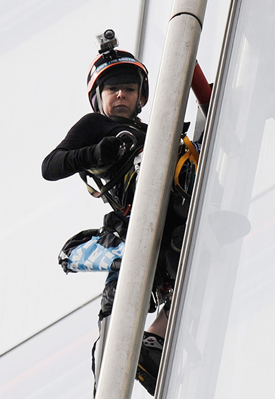 Greenpeace Shard: A member of the team in action