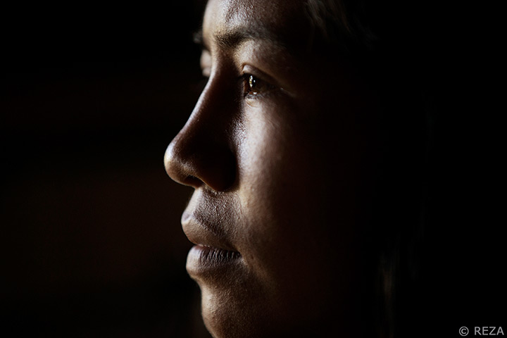 Reza Deghati Coffee: Women of force    