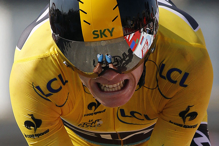 cycling11: Overall leader's yellow jersey Britain's