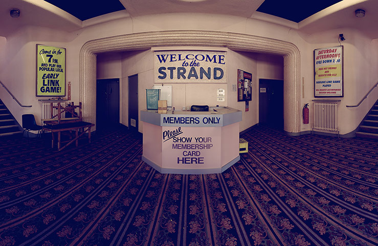 Bingo: Strand Bingo and Social Club, Shirebrook