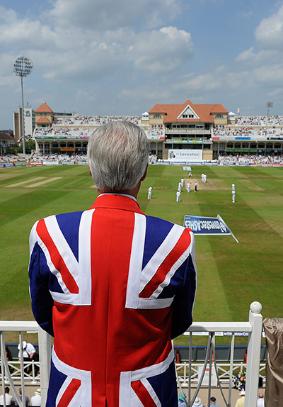 ashes first test day 4: Cricket fan