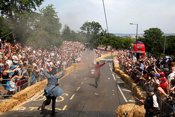 Red Bull Soapbox Race: A vehicle called The Rocket completes the course