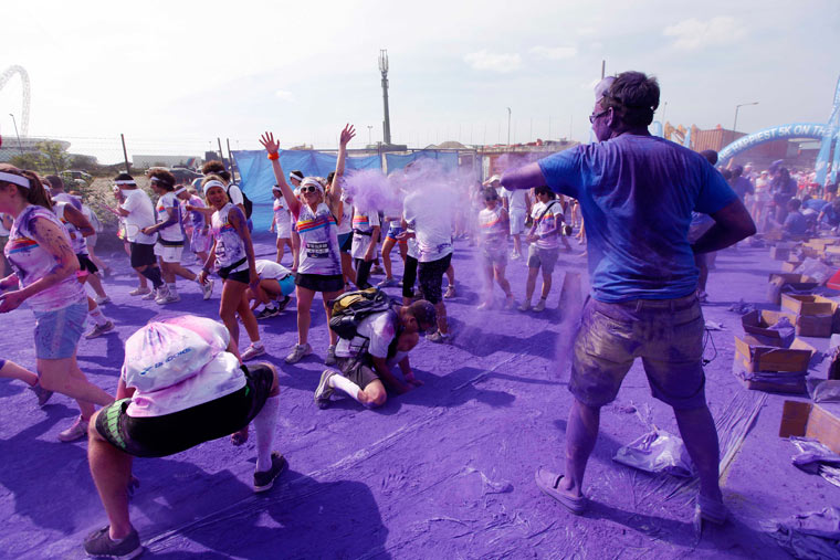 'The Color Run' 5km race in Wembley, London. 14/07/2013. Photo by Jonny Weeks / The Guardian.