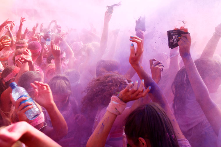 .'The Color Run' 5km race in Wembley, London. 14/07/2013. Photo by Jonny Weeks / The Guardian.