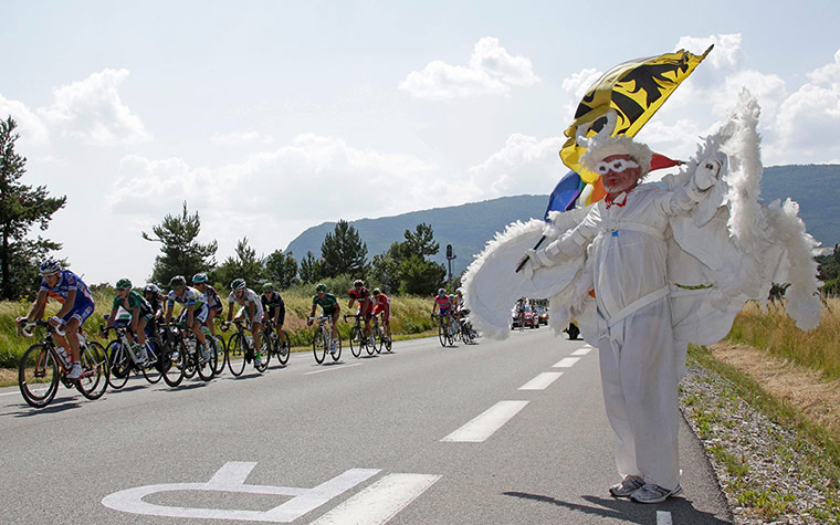 cycling fans: The pack of riders