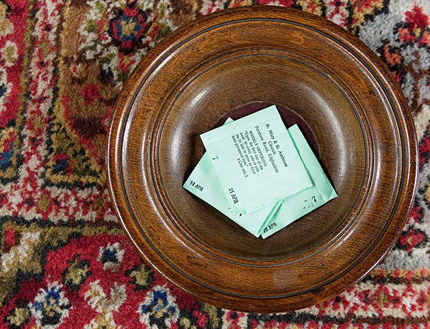 CofE: Collection plate