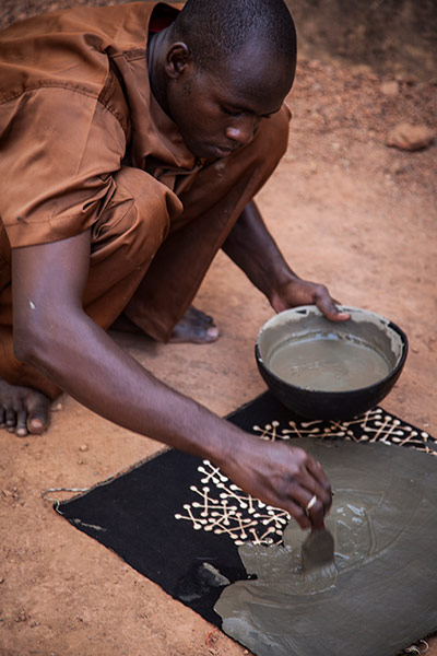 In Pictures - Batik: Space - African textiles - painting fabric